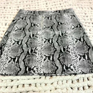 Python Pleather Grey and Black Mini Skirt Size 6